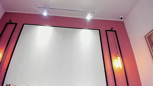 EmiliaBell  online show from 07.28.26