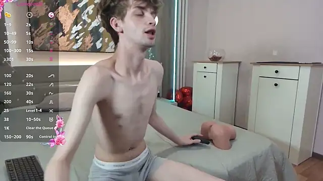 Snapshot of Bimbo_boy_ chatting on 07.19.26 Bimbo boy online show from 07.19.26
