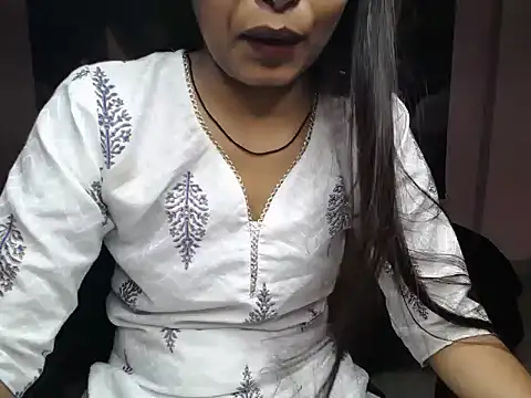 Mahi Verma online show from 05.27.26