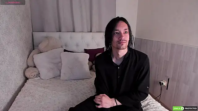 CalvinChapman online show from 07.11.26
