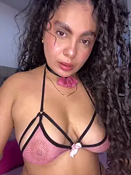 Yassy 11 online show from 06.19.26