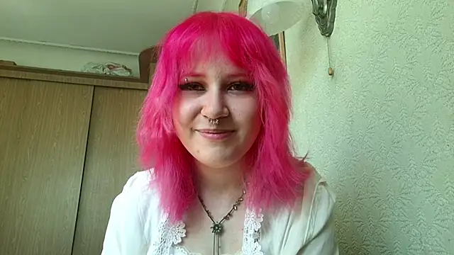 KamiBleich online show from 05.18.26