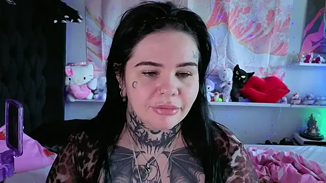 BigBootyHolly online show from 07.17.26