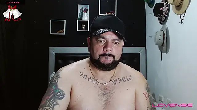 perverseveteranmanxxx online show from 12.27.24