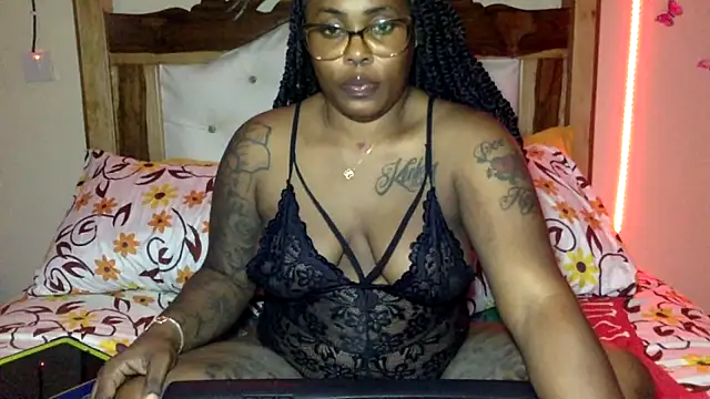 creamyamber online show from 04.07.26