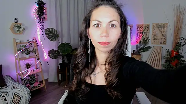 TrasyMorris online show from 06.01.26