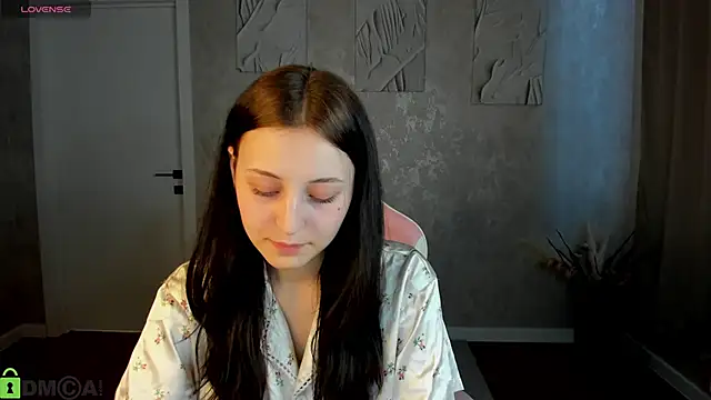 Tracey Gill online show from 05.31.26
