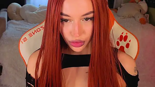 Regina Amour online show from 06.28.26