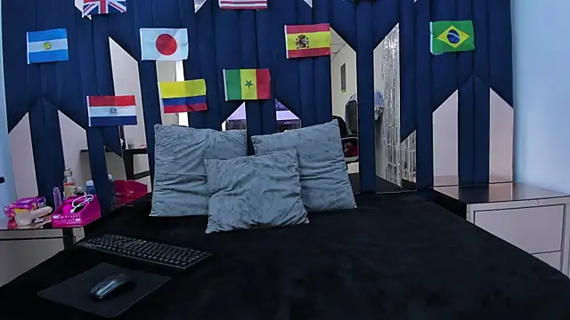 Sofia SyS online show from 07.04.26