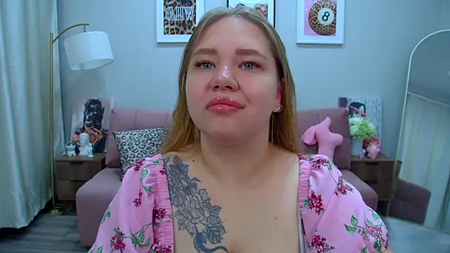 Snapshot of DianaKristol chatting on 07.16.26 DianaKristol online show from 07.16.26