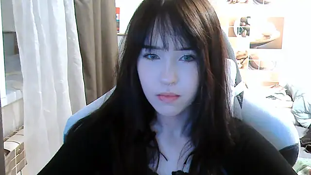 NoirEva online show from 07.10.26