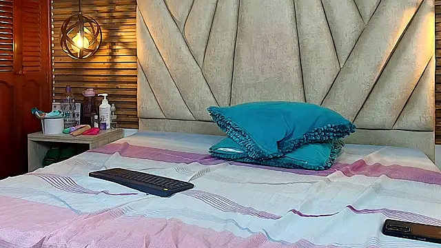 Snapshot of isabella_luxet chatting on 07.10.26 isabella luxet online show from 07.10.26