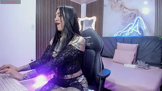Kiara tay online show from 05.20.26