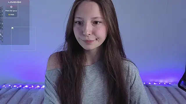 Snapshot of nivorelle chatting on 06.18.26 nivorelle online show from 06.18.26
