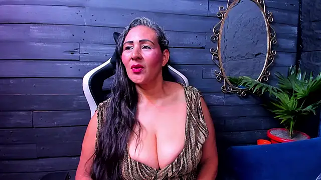 Snapshot of Victoria_kyler chatting on 06.06.26 Victoria kyler online show from 06.06.26