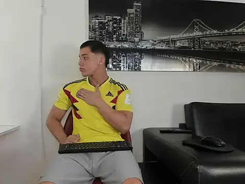 Snapshot of rocco_gym chatting on 07.03.26 rocco gym online show from 07.03.26
