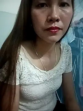 Snapshot of Suly-sweet chatting on 06.15.26 Suly-sweet online show from 06.15.26