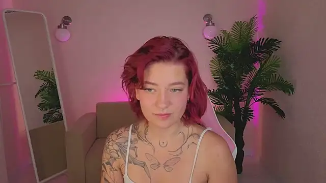 Nikki Gringer online show from 07.08.26