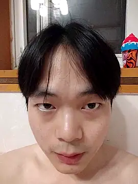 Auroraghost00 online show from 05.21.26
