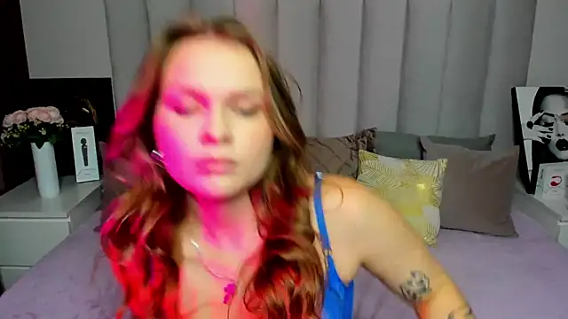 Snapshot of KattyWests chatting on 07.22.26 KattyWests online show from 07.22.26