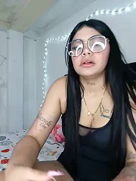Snapshot of luxuryluna chatting on 07.02.26 luxuryluna online show from 07.02.26