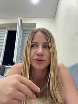 Snapshot of AnnaMist_ chatting on 07.08.26 AnnaMist online show from 07.08.26