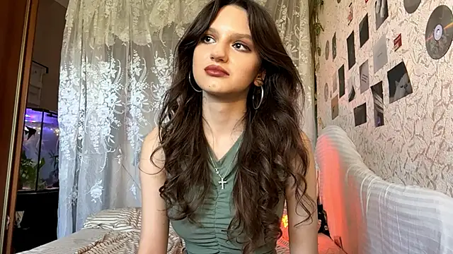 CarleenColley online show from 06.02.26
