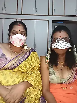 Snapshot of Kannada_telugu_lesbians chatting on 06.15.26 Kannada telugu lesbians online show from 06.15.26