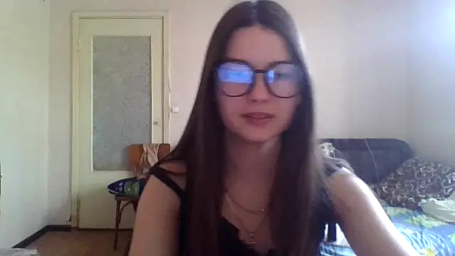 Snapshot of Bellochka201 chatting on 06.18.26 Bellochka201 online show from 06.18.26