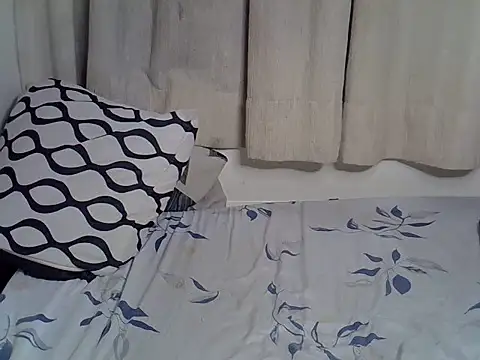 Booty Lolah18 online show from 05.23.26