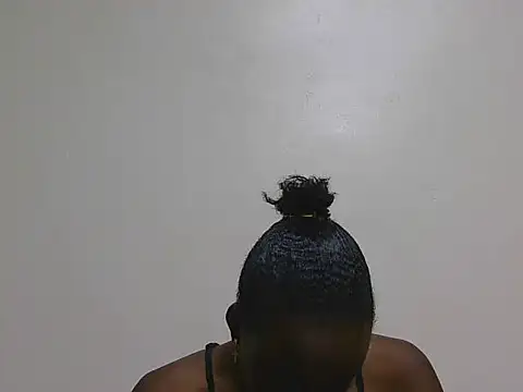 Snapshot of SassyTarrif chatting on 05.31.26 SassyTarrif online show from 05.31.26