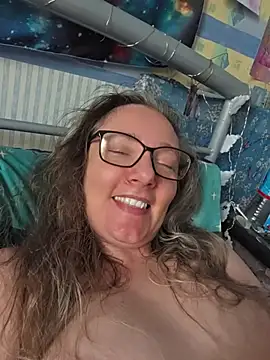 Izzylove47 online show from 06.27.26