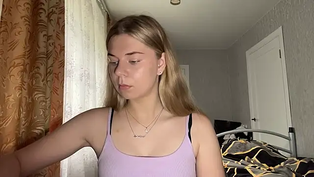 HoneysPiee online show from 06.25.26