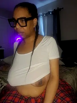 KinkeeKaee online show from 05.21.26