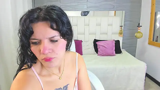 Lia  Kalifa online show from 07.02.26