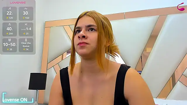 AliceCruzz online show from 05.22.26