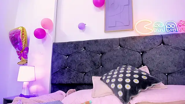 Meghan candy online show from 06.11.26