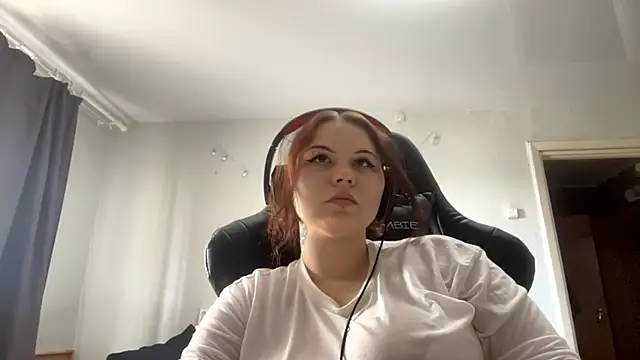 Redhair girl online show from 05.21.26