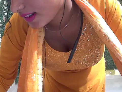 Snapshot of shallykaur chatting on 06.12.26 shallykaur online show from 06.12.26