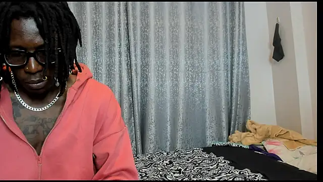 Snapshot of Charlies_Angelz chatting on 06.24.26 Charlies Angelz online show from 06.24.26