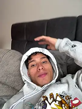 NelModel1 online show from 05.18.26