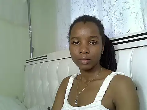 Snapshot of Sexy_vylsa chatting on 07.07.26 Sexy vylsa online show from 07.07.26