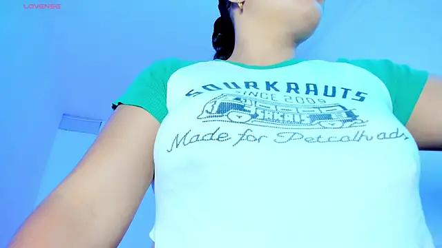 milkqueenboobs online show from 06.13.26