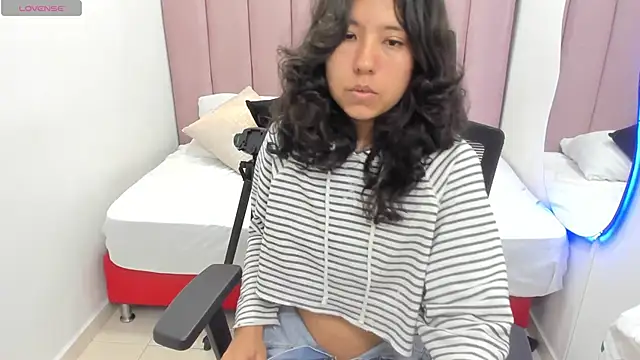 AkiraHayamii online show from 06.08.26
