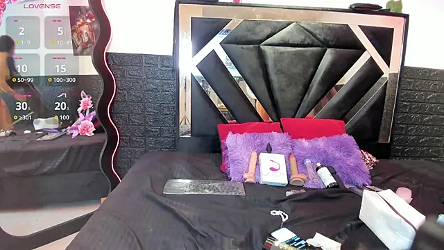Queen Jen online show from 05.30.26