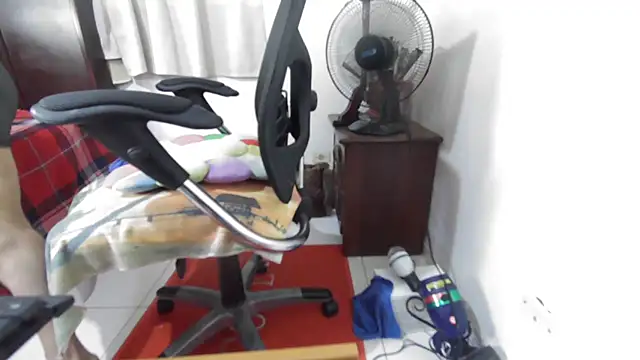 Snapshot of jenny_milf69 chatting on 03.03.25 jenny milf69 online show from 03.03.25