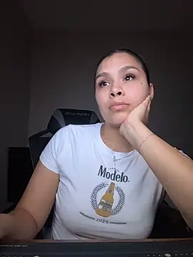 cowgirl696968 online show from 05.21.26