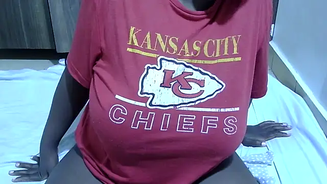 RawHoneyXo- online show from 05.28.26