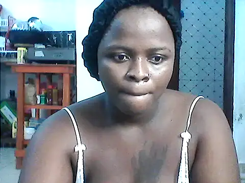 Snapshot of savage_bebes chatting on 05.18.26 savage bebes online show from 05.18.26