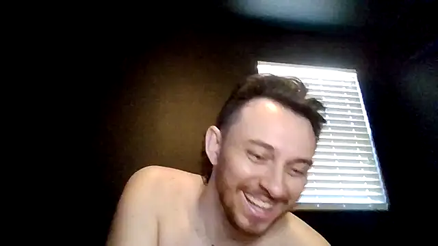 Snapshot of Tallhungcloudyyy chatting on 06.23.26 Tallhungcloudyyy online show from 06.23.26